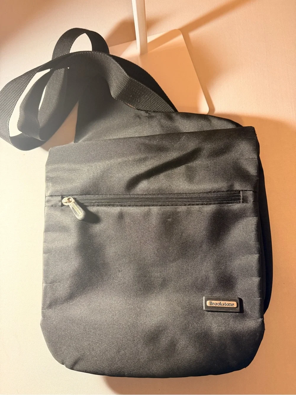 Brookstone Black Travel Crossbody Messenger Bag Multi-Pocket Adjustable Strap